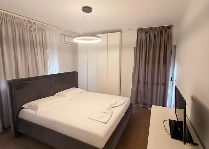 아파트 The Downtown Escape In The Heart Of 티라나